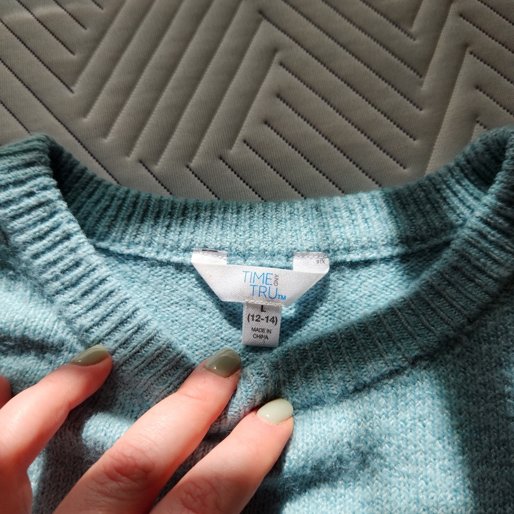 Blue Colorblock Sweater - Picture 3 of 5